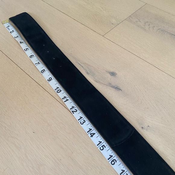 Salvatore Ferragamo Suede Belt - Picture 4 of 5